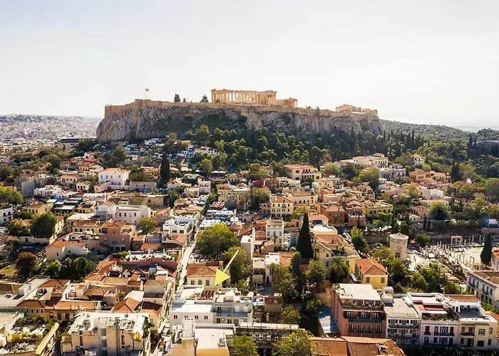 The Hadrian Wall - A Historic Acropolis Villa